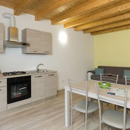 Residenze Lariane Apartament
