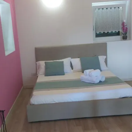 شقة Residenze Lariane *