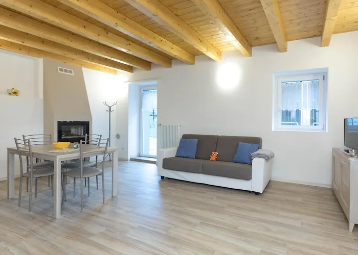 Residenze Lariane * 科利科