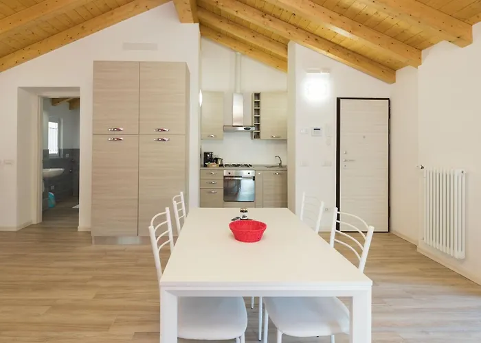 Residenze Lariane 科利科