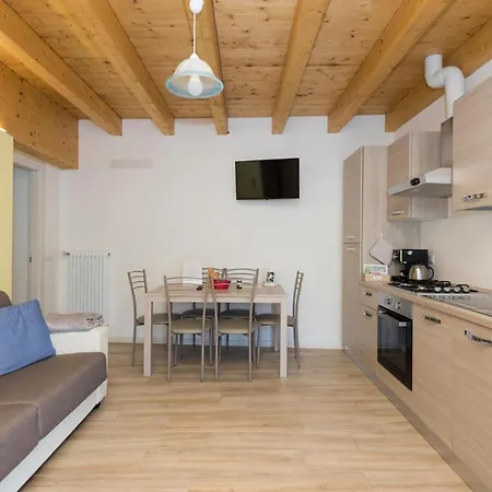 Residenze Lariane Apartment